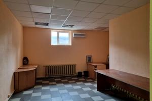 комерційна за адресою Михайла Брайчевського вул. (Металістів), 11-А