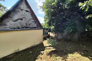 участок по адресу Колгоспна