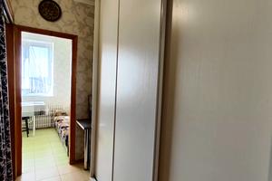 квартира за адресою Космічна вул., 11