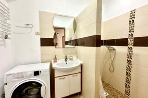 квартира за адресою Металістів, 5
