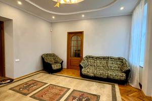 квартира за адресою Якова Остряниці вул., 16