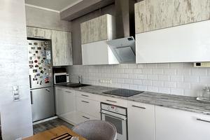 квартира за адресою Вишнева вул., 26