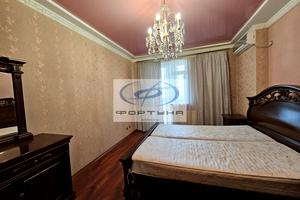 квартира по адресу Святотроїцька ул., 94