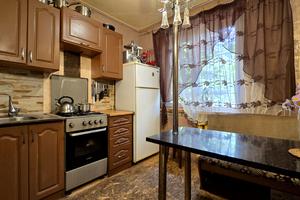 квартира за адресою Ракитина, 14/а