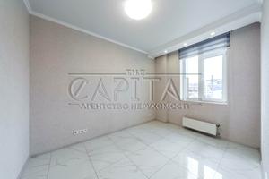 комерційна за адресою Жилянська вул., 68
