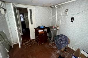 будинок за адресою Центральна, 1