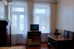 квартира за адресою Чернишевська вул., 96