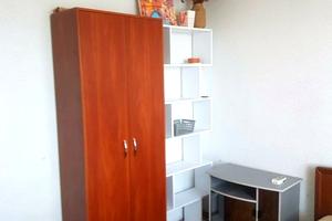 квартира за адресою Валентинівська вул. (Блюхера), 21б