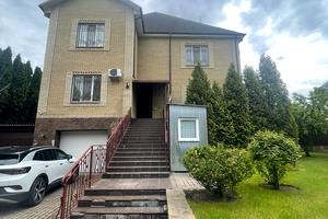 будинок за адресою Квітнева вул., 14