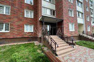 коммерческая по адресу Киев, Балтийский пер., 3