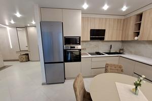 квартира за адресою Андрія Сахарова вул., 10