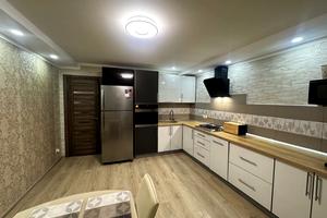 квартира за адресою Михайла Лушпи просп., 5 к25