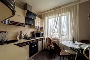 квартира за адресою Івана Миколайчука вул., 15