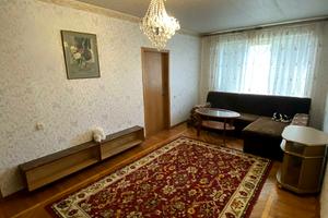 квартира по адресу Гвардейцев-Широнинцев ул., 21б