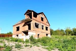 будинок за адресою с. Суржа, Перемоги