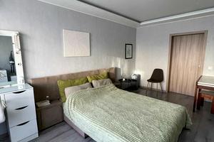 квартира за адресою Академіка Сахарова вул., 40