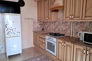 квартира за адресою Панаса Мирного вул., 1/2