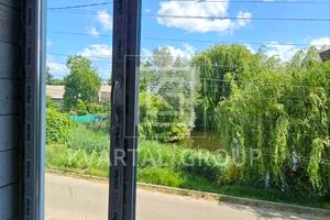 будинок за адресою Лугова