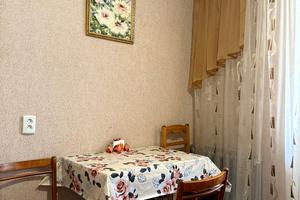 квартира по адресу Независимости Украины ул., 27