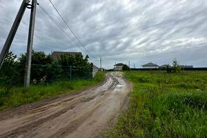 ділянка за адресою с. Михайлівка-Рубежівка, Довженка, 2