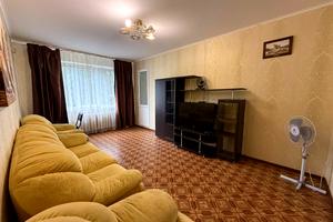 квартира за адресою Вечірній бульв., 1