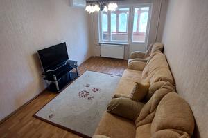 квартира за адресою Космонавтів вул., 86