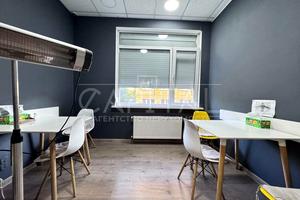 комерційна за адресою Олени Теліги вул., 5