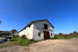 коммерческая по адресу Бойчука, 25в