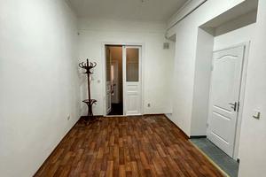 коммерческая по адресу Ивана Нечуя-Левицкого ул., 1