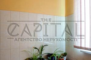 комерційна за адресою Автозаводська вул., 2