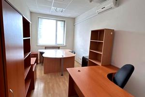 коммерческая по адресу Николая Михновского бульв. (Дружбы Народов), 38