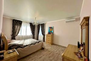 будинок за адресою Райдужна вул., 55