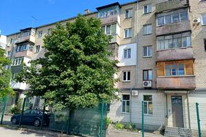 квартира за адресою Універсальна вул., 19