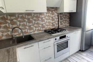 квартира за адресою Калинова вул., 102