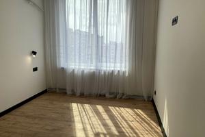 квартира за адресою Степана Бандери вул., 77-Б