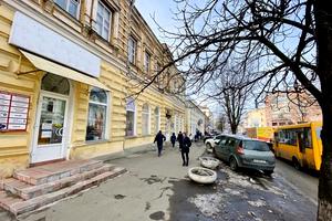 комерційна за адресою Лазаря Глоби вул. (Андрія Фабра), 5