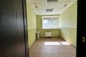 комерційна за адресою Шевченка вул., 3