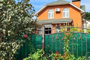 будинок за адресою Дніпровська вул.