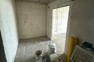 квартира за адресою Будівельників вул., 4