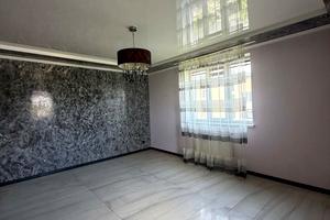 квартира за адресою Івасюка вул., 42