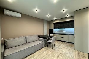 квартира за адресою Тадея Рильського бульв., 4