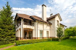 будинок за адресою с. Іванковичі, Авіаторів