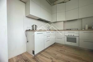 квартира за адресою Соборности, 16