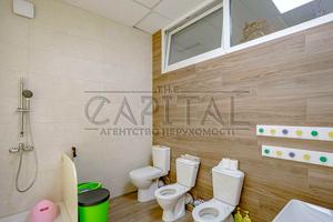 комерційна за адресою Метрологічна вул., 56