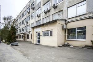 комерційна за адресою Новопечерський пров., 5