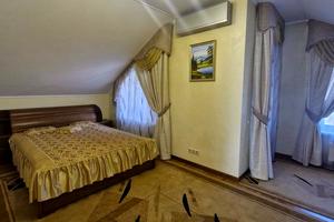 будинок за адресою Драгоманова вул., 76