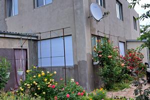будинок за адресою Євгена Колісніченка, 23