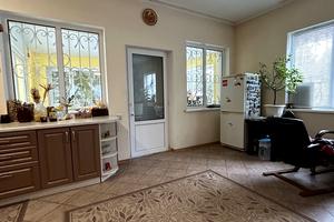 будинок за адресою с. Віта-поштова, Вереснева вул., 2