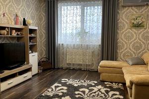 квартира за адресою Тополина вул., 7