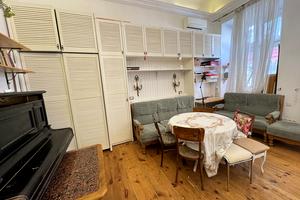 квартира за адресою Пастера вул., 19